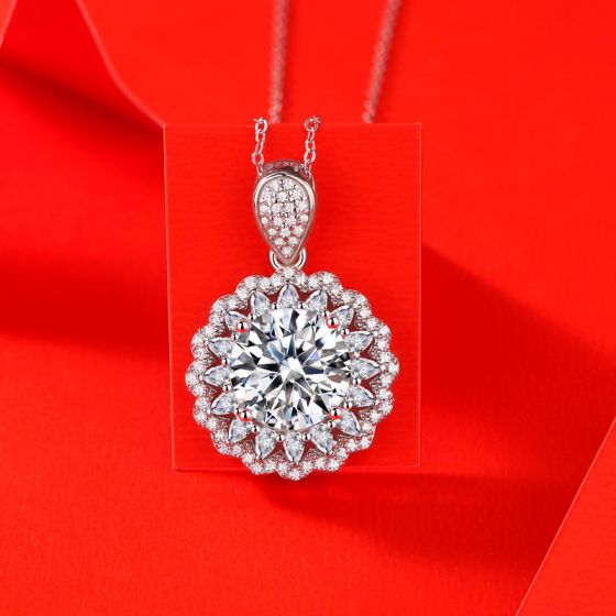 *Necklace* Elegant CZ Border Moissanite Flower 925 Sterling Silver *Necklace*